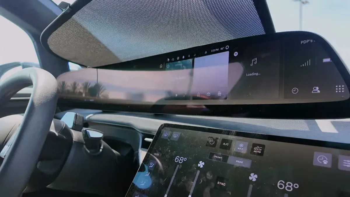 Lucid Gravity at EV Fest: Tesla FSD vs. Dream Drive
