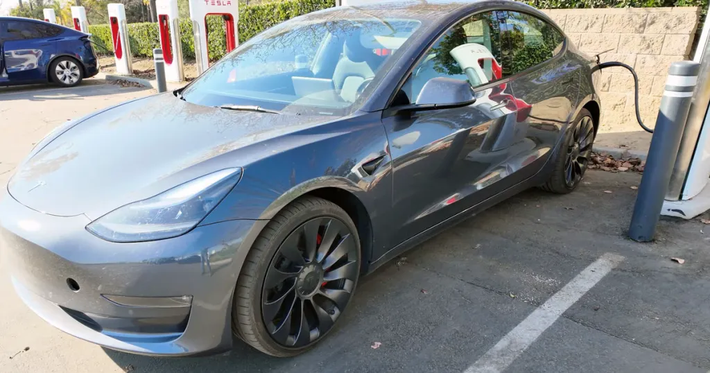 Model 3 Performance charging