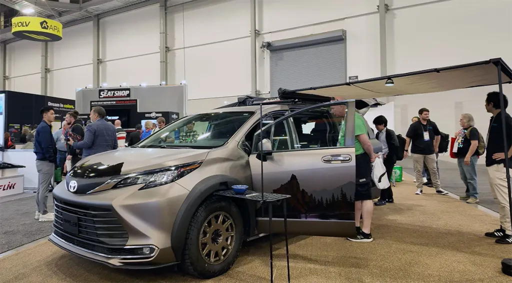 Toyota Sienna Woodland Edition