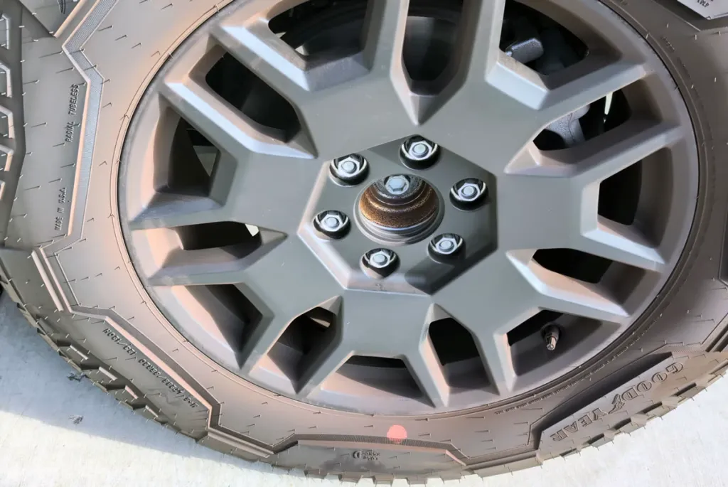cybertruck wheel brake dust