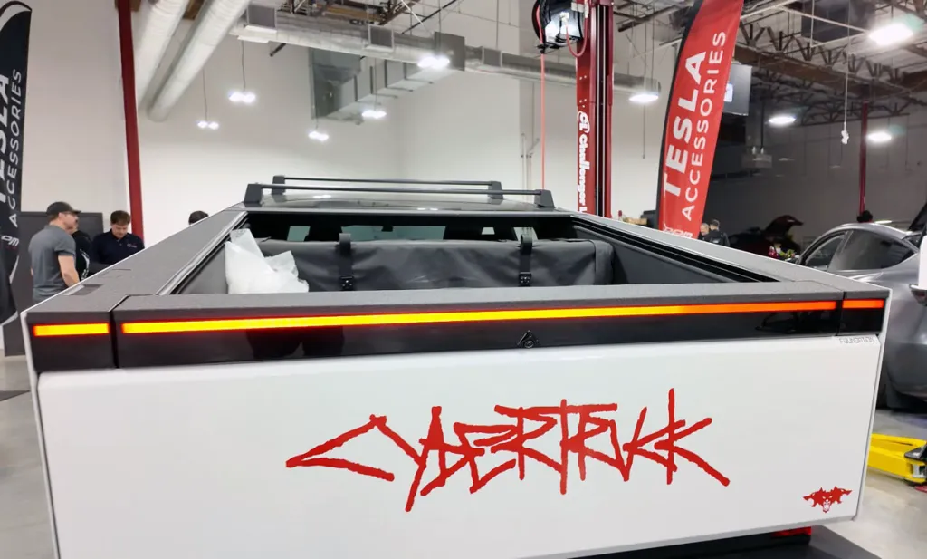 Cybertruck tent