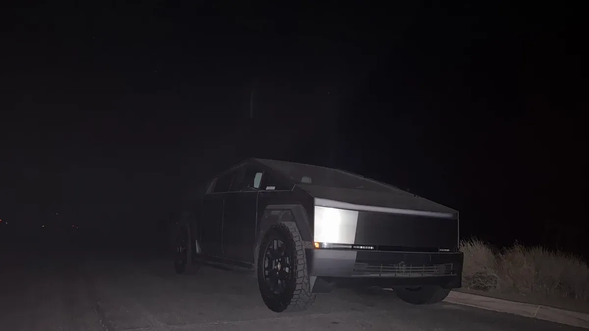 Cybertruck Off-Grid Stargazing: Joshua Tree Night Trip