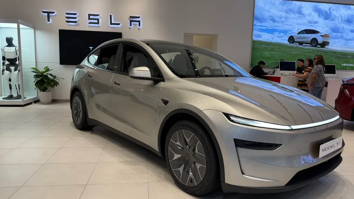 Tesla Model Y L First Look: Is the Third Row Actually Usable?
